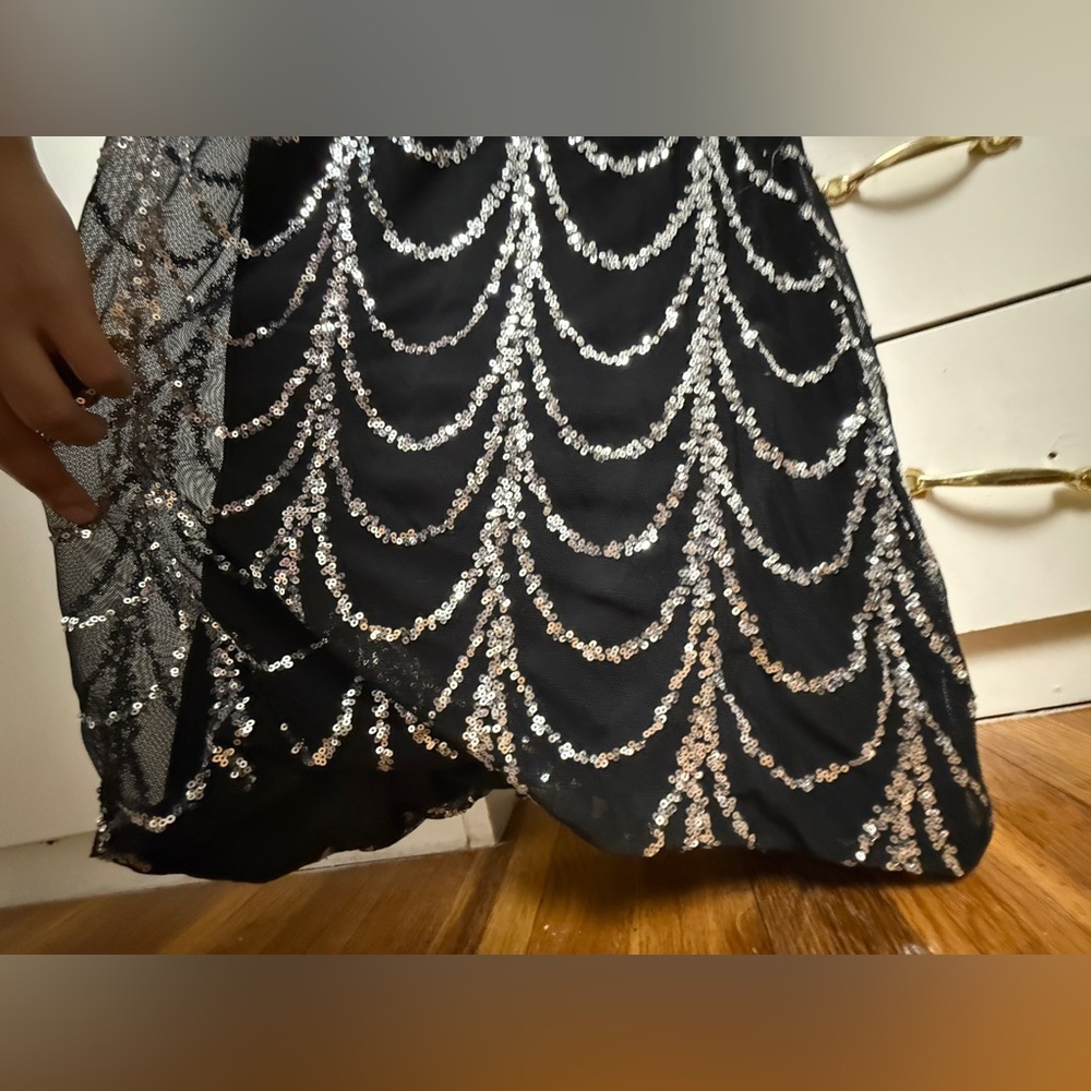Shein Elegant Black and Silver Sequin Dress Size Large - Picture 10 of 14